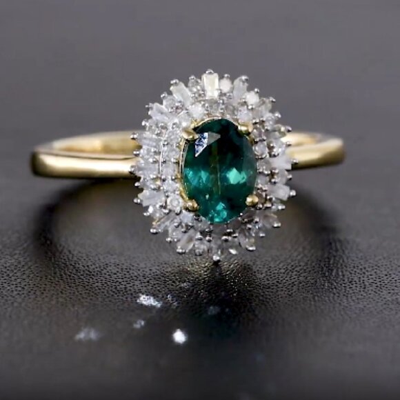 Premium Indian Ocean Apatite and Diamond Sunburst Ring - Picture 1 of 5